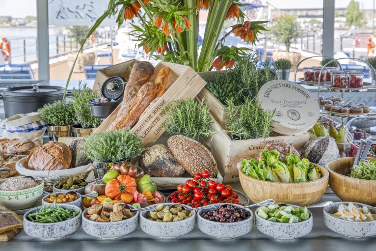UNIWORLD Boutique River Cruises gallery image