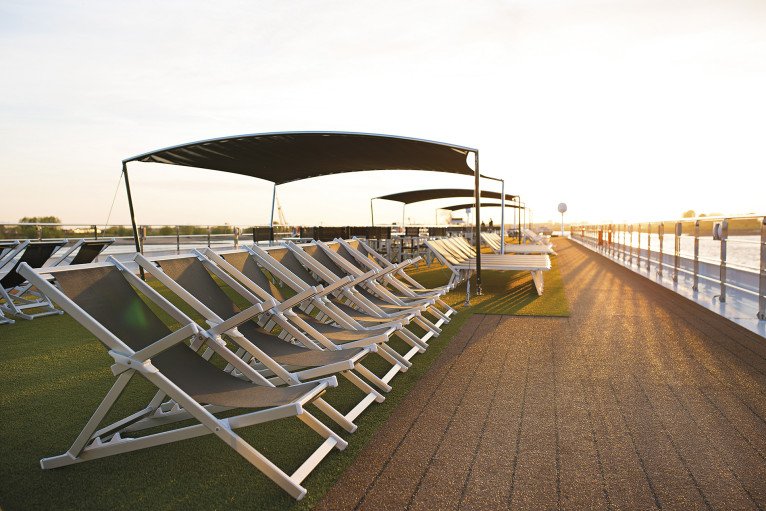 Sun Deck 