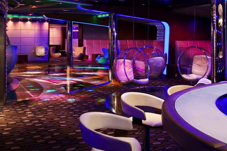 World Class Bar 
