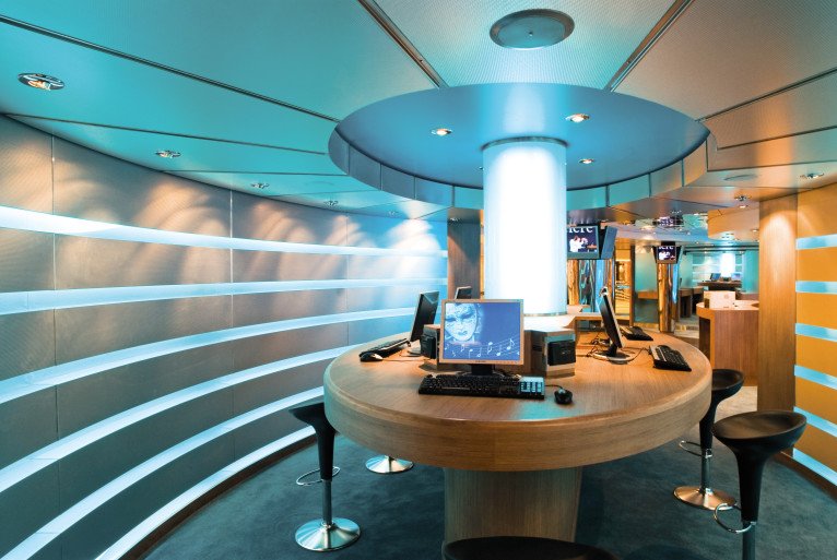 Cyber café