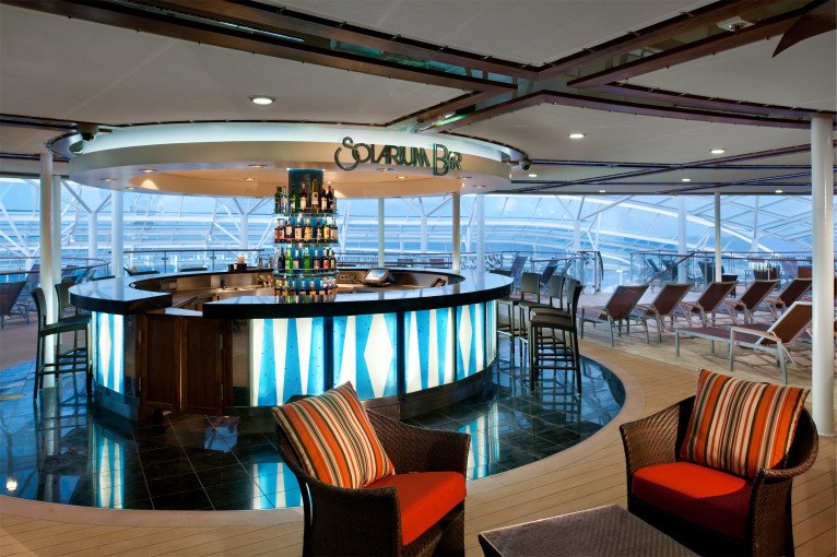 Suite Lounge