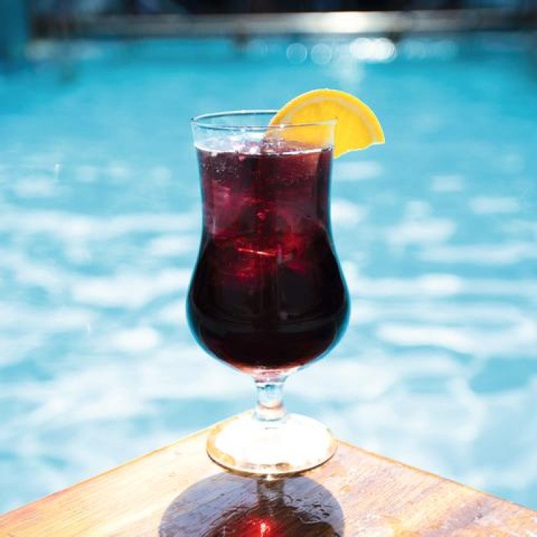 Pool Bar