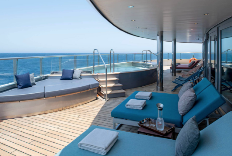 Senses Spa Pool Deck
