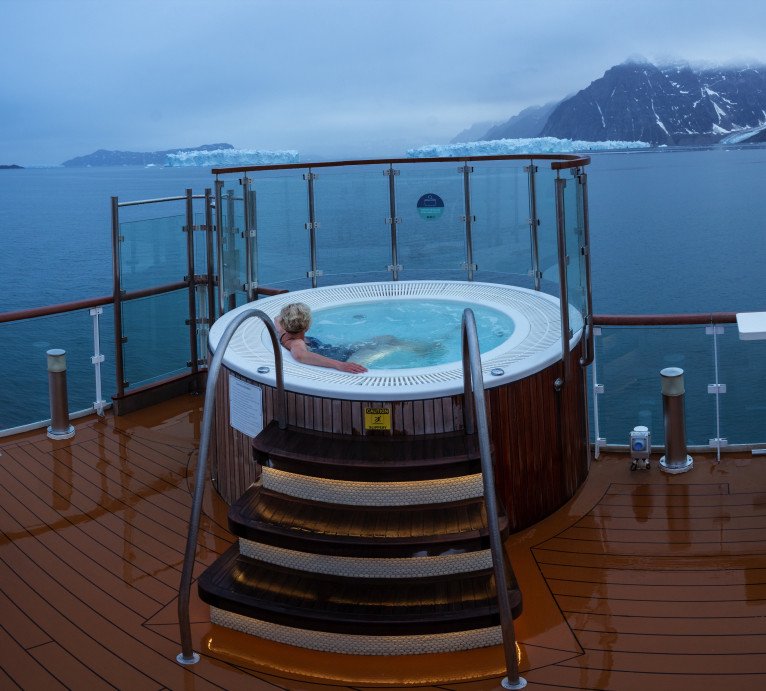 Jacuzzi