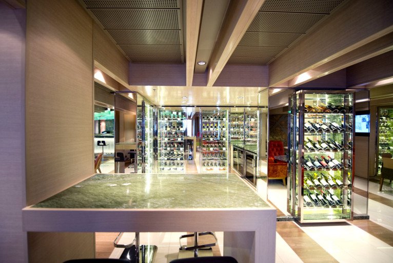 The Oriental Restaurant on Azura