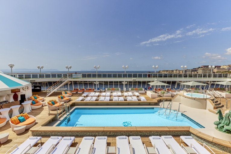 Seahorse Pool on Crystal Serenity