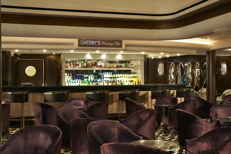 Gatsby's Champagne Bar on Norwegian Dawn
