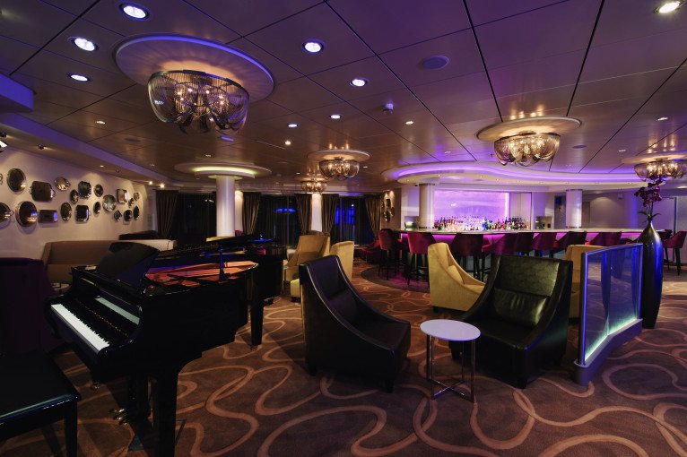 Spice H2O on Norwegian Breakaway