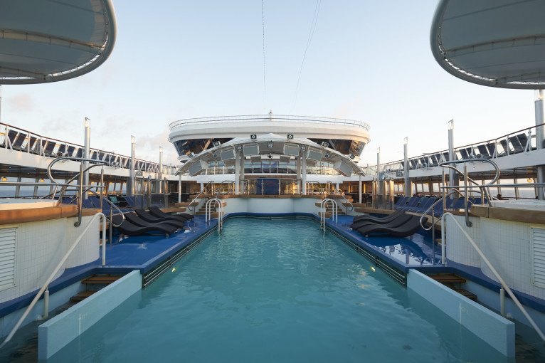 The Oasis Pool