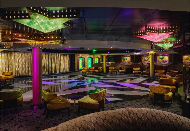 Waikiki Bar on Pride of America