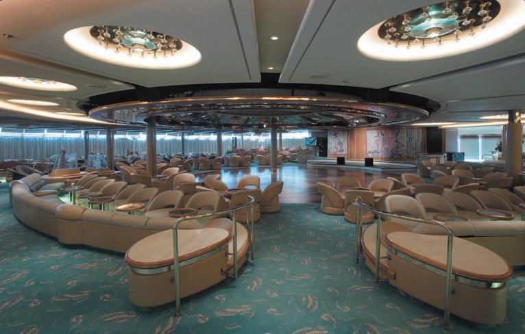 Viking Crown Lounge®