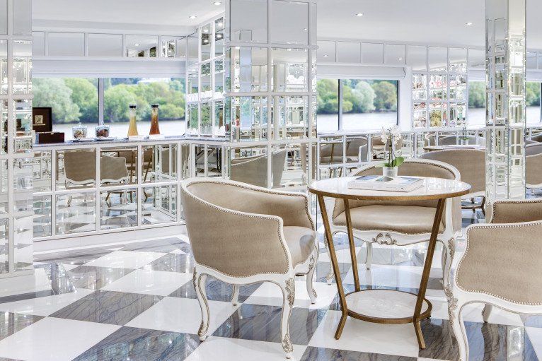 UNIWORLD Boutique River Cruises gallery image