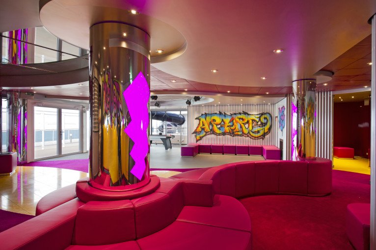 Graffiti Teen Disco on MSC Preziosa