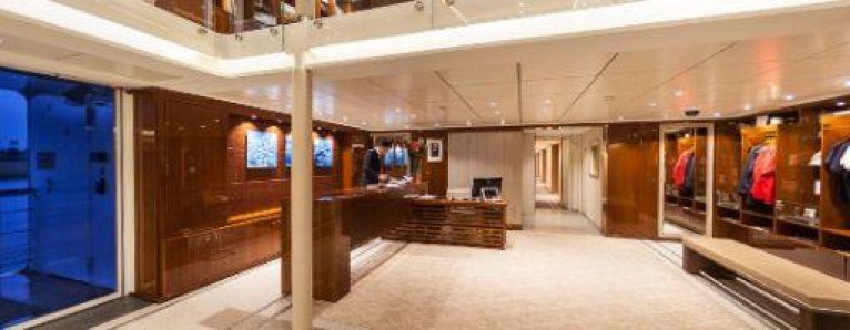 Reception on Viking Lofn