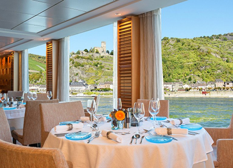 The Restaurant on Viking Lofn