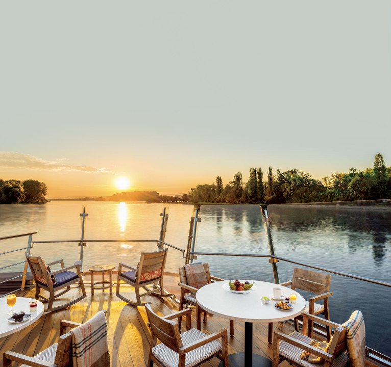 Aquavit Terrace on Viking Lofn