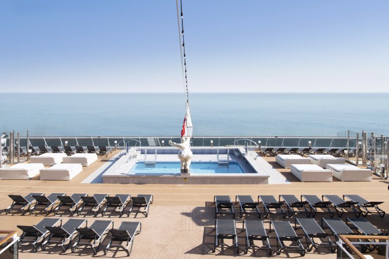 Horizon Pool