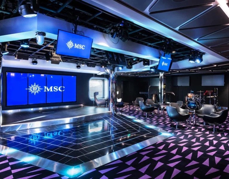 TV Studio & Bar on MSC Bellissima