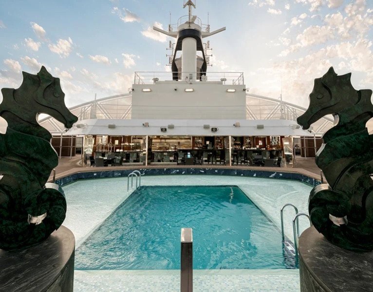MSC Yacht Club Grill & Bar