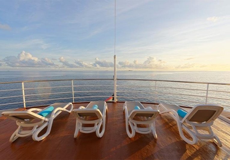 Riviera Travel gallery image