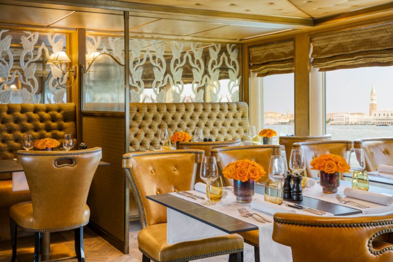 UNIWORLD Boutique River Cruises gallery image