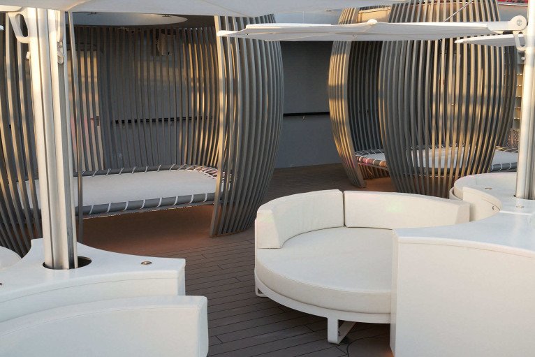 Richard's Rooftop on Valiant Lady