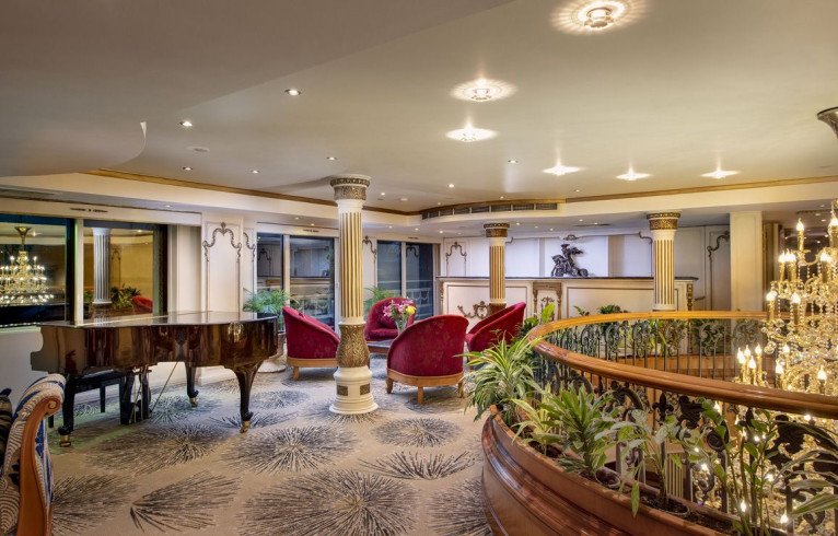 Avalon Waterways gallery image