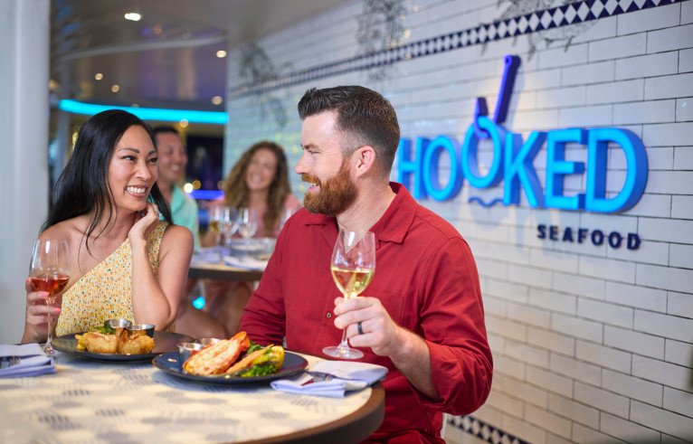 Hooked Seafood℠ on Icon of The Seas