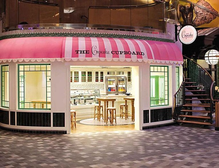 Cupcake Class on Enchantment of the Seas