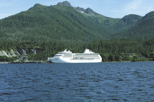 Seven Seas Mariner cruise ship Image