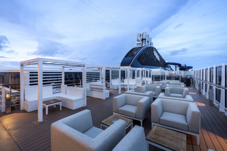 Top 19 Bar on MSC Seascape
