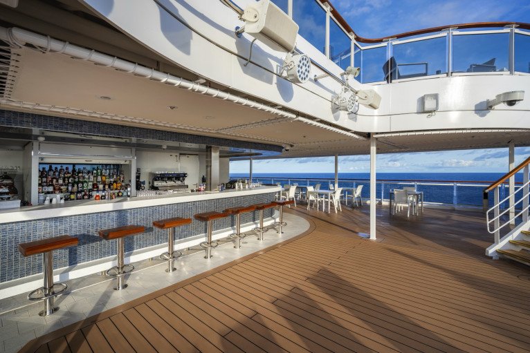 Marina Bar on MSC Seascape