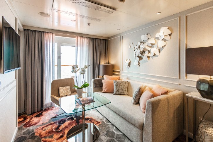 Sapphire Ocean View Suite