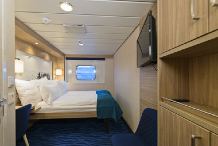 Polar Inside | Inside Cabin