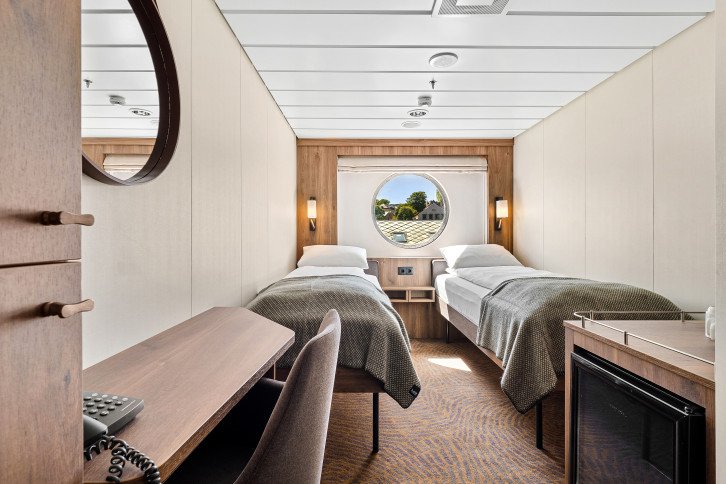 Deluxe Balcony Aurea