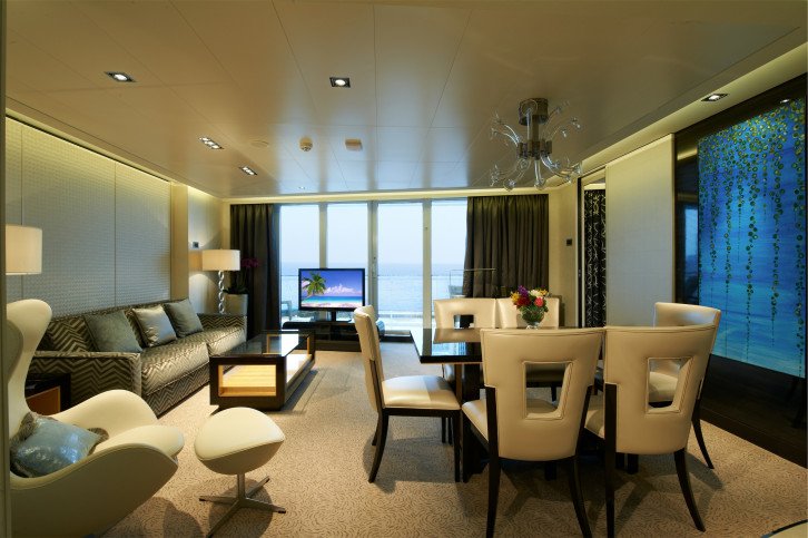 The Haven Deluxe Owner's Suite with Large Balcony