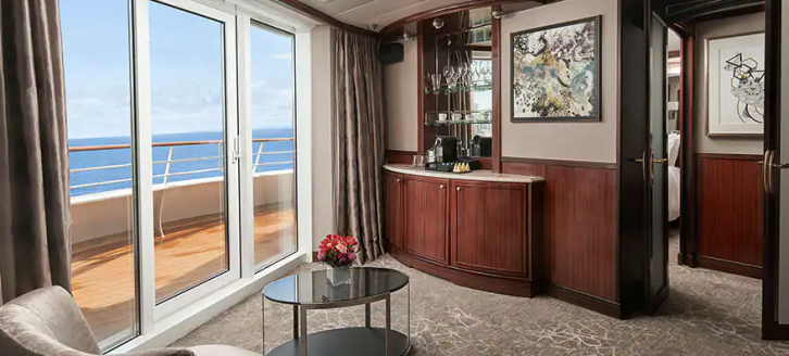 Aft-Facing Penthouse with Master Bedroom & Large Balcony