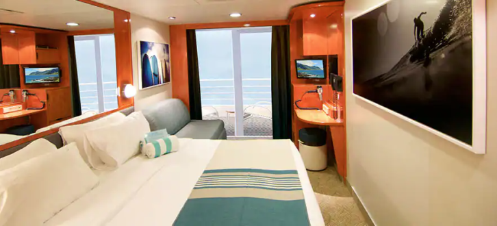 Aft-Facing Balcony