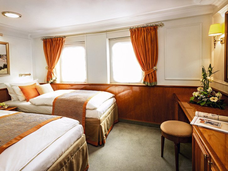 Solo Oceanview Stateroom