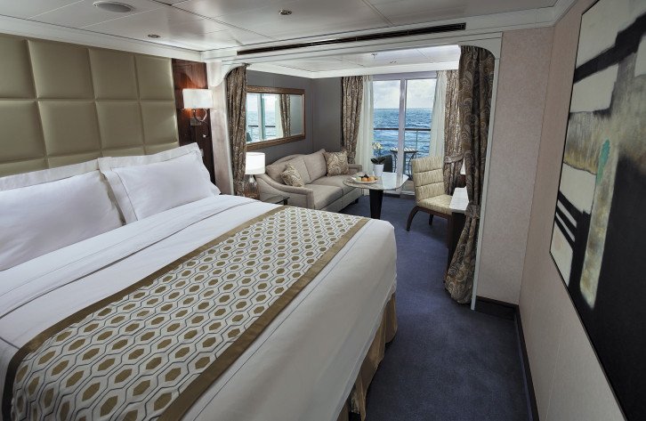 Deluxe Veranda Suite