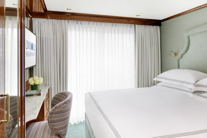 French Balcony cabin on S.S. Bon Voyage