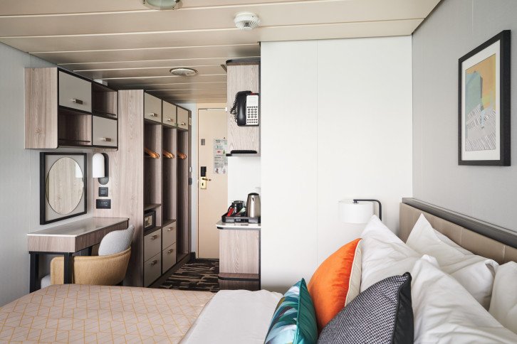 Deluxe Balcony Cabin