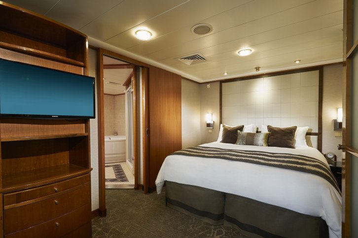 Owner's Suite with Large Balcony