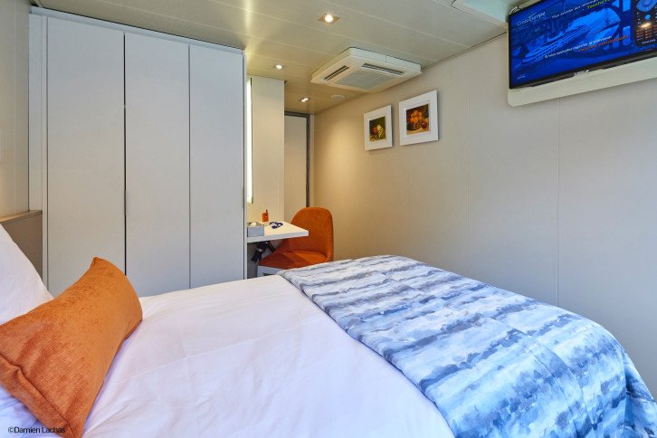 CAT. C - Main Deck 1 Single Bed