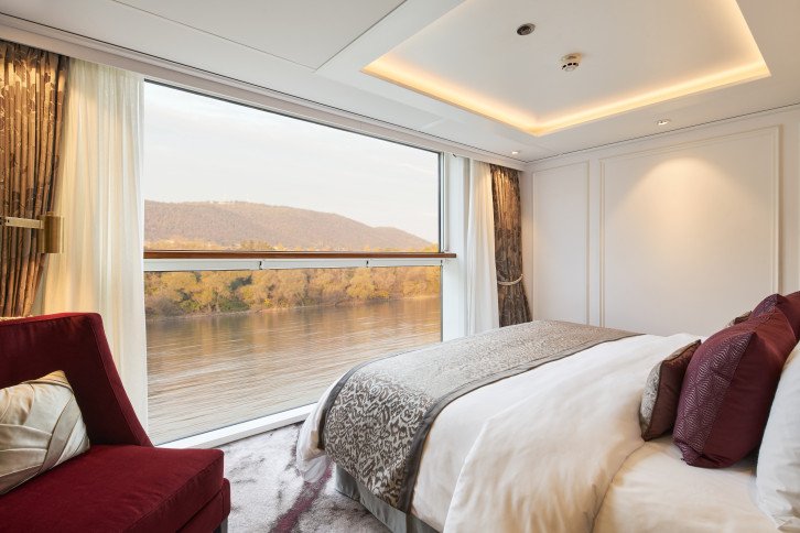 Signature Suite