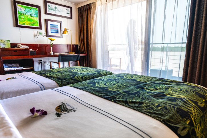 Premium Suite Aurea with Whirlpool