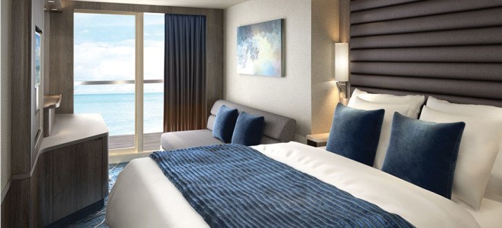 Club Balcony Suite