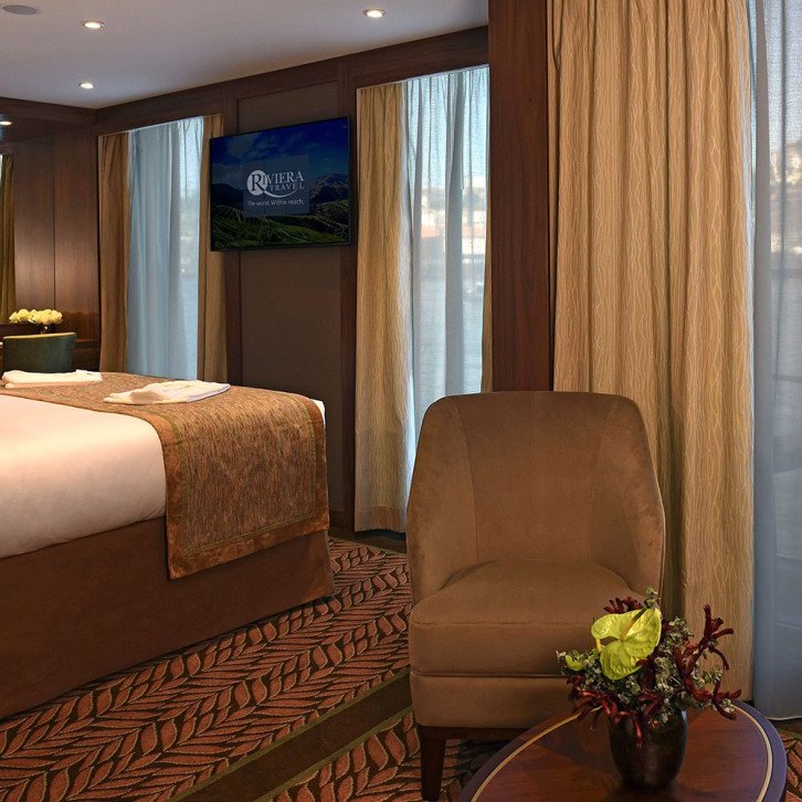 Deluxe Balcony Suites