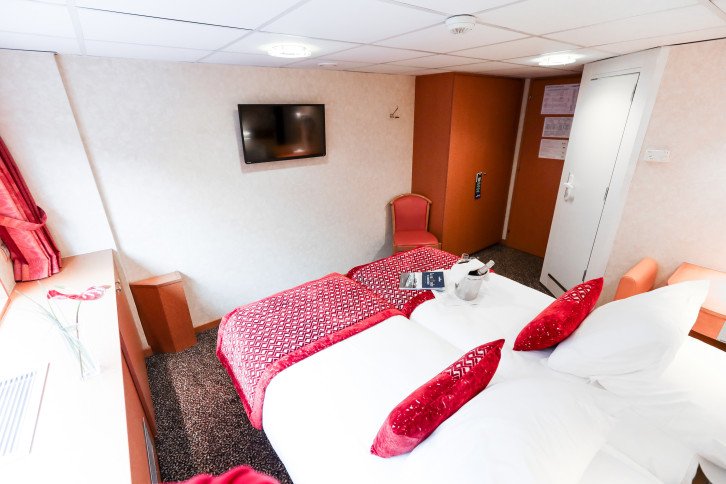 Deluxe Balcony Aurea