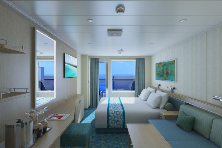 Cloud 9 Spa Balcony (and Obstructed View)